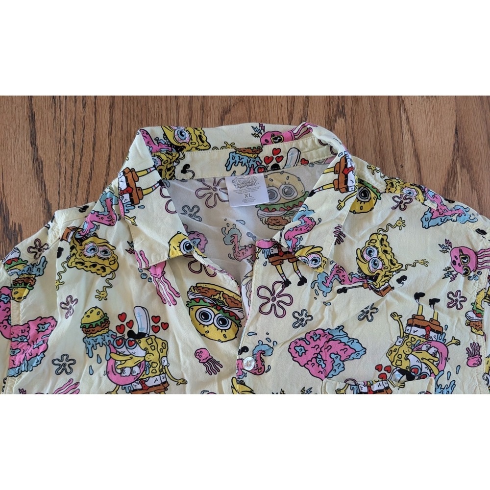 Nickelodeon SpongeBob SquarePants Shirt Mens XL Button Up All Over Print Rayon